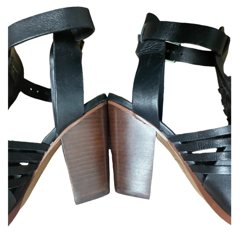 Gianni Bini leather Chunky Heels  heart braker caged black size 6 - Picture 12 of 13